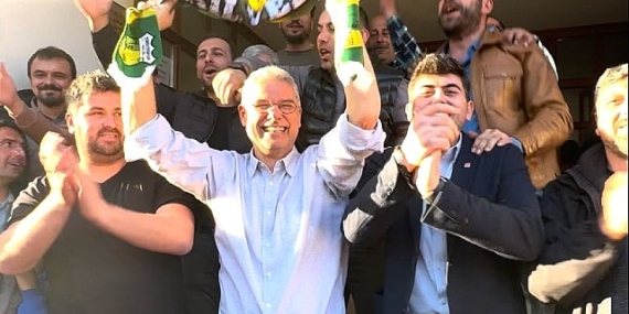 CHP Mudanya Belediye Başkan Adayı Deniz Dalgıç, Mudanya'da sporun gelişmesi için her türlü desteği vereceklerini söyledi.