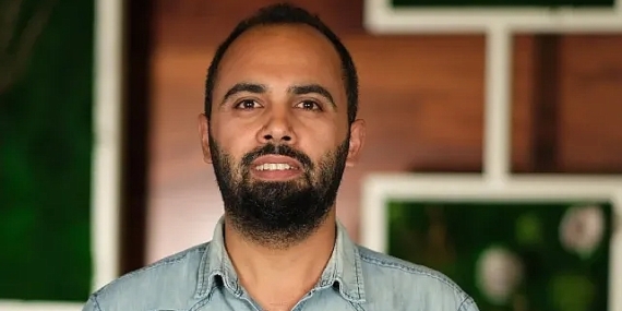 Dr. Öğr. Üyesi Serdar Körük: “Ergenin Sağlıklı Bir Kişilik Gelişimi için Ebeveynleriyle Çatışması Normal"