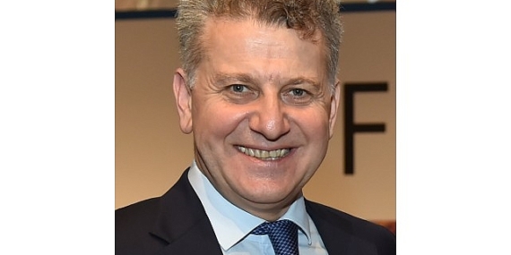 Türk Beyin Cerrahından Rekor