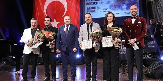 Ustalara Saygı Konseri salona sığmadı