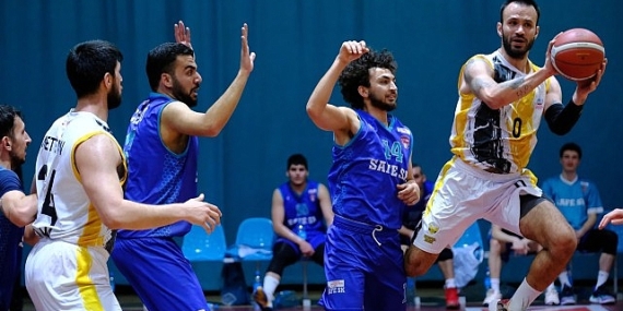 Basketbolda Konya Büyükşehir Belediyespor Fırtınası