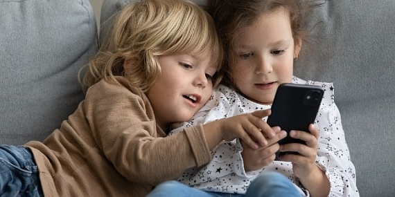 ÇOCUKLARDA EKRAN BAĞIMLILIĞI 'ŞAŞILIK' NEDENİ!