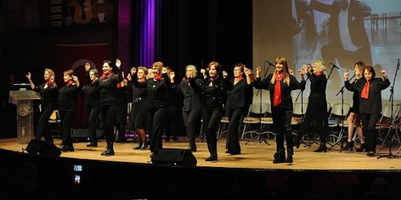 İzmir 3. Yaş Üniversiteleri Şenliği'ne geri sayım başladı