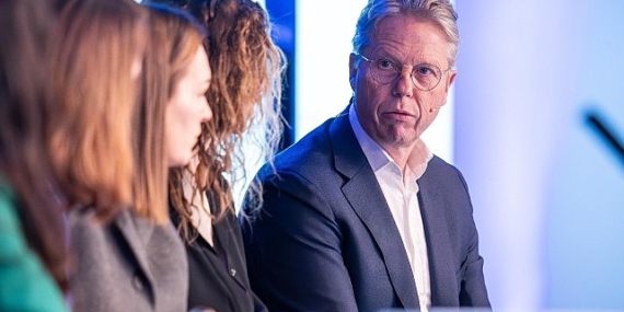 Sabancı Holding Dijital Grup Başkanı Max Speur: “Dijital ölçeklenmenin yolu yapay zekâ altyapısından geçiyor"