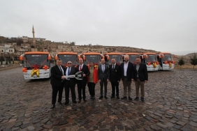 temsa-ve-mesnevi-31-yillik-is-birligini-15-otobusluk-yeni-teslimatla-taclandirdi.jpg