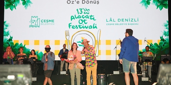 13. Alaçatı Ot Festivali'nde Ayhan Sicimoğlu rüzgarı