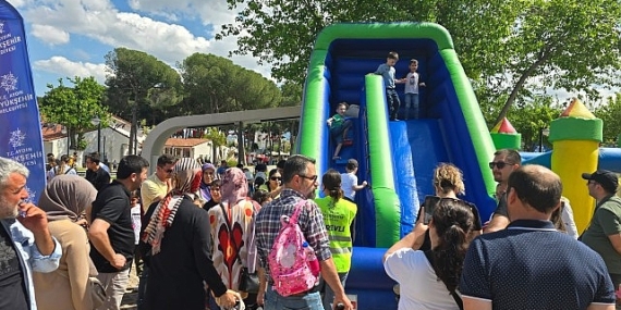 Aydın Büyükşehir Belediyesi 23 Nisan Ulusal Egemenlik ve Çocuk Bayramı etkinlikleri kapsamında Aydın Tekstil Park'ta Yaşanıyor