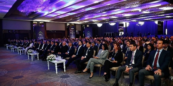 Dünya Liderleri Uludağ Ekonomi Zirvesi'nde! Uludağ Ekonomi Zirvesi'nin açılış konuşmasını Hazine ve Maliye Bakanı Mehmet Şimşek yapacak