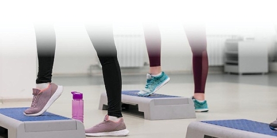 Kadınlar Gençlik ve Spor Birimi'nin “Zumba" Etkinliğinde Bir Araya Geliyorlar