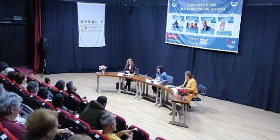 Köy Enstitüleri üzerine Türkiye'nin en önemli etkinlik dizisi olan “Köy Enstitüleri Fikir ve Kültür Günleri” 19-21 Nisan tarihlerinde dördüncü kez Ayvalık'ta gerçekleştirildi