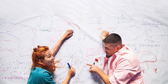 Lefkoşa Belediye Tiyatrosu “Uçan Bisiklet" Oyunuyla 38. Çocuk Şenliği'nde