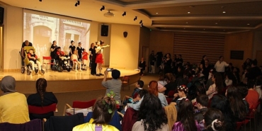 metin-sabanci-ozel-egitim-okulunda-23-nisan-coskusu.jpg