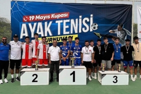 ayak-tenisi-19-mayis-kupasi-icin-oynandi.jpg