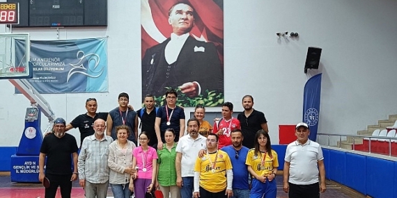 Aydın geneline yayılan altı otizm destek merkeziyle özel çocuklara ve gençlere destek olan Aydın Büyükşehir Belediyesi’nin bu çabaları meyvelerini vermeye devam ediyor