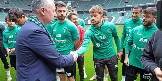 Başkan Büyükakın’dan Kocaelispor’a moral ziyareti