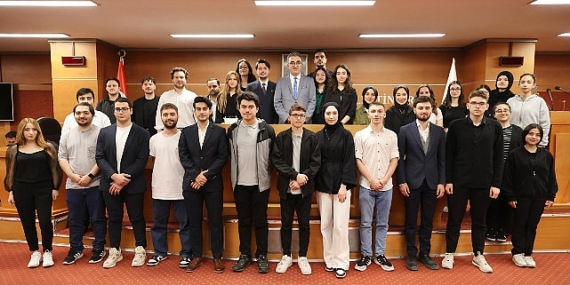 Başkan Mutlu, Bayrampaşa Gençlik Meclisi üyeleriyle buluştu