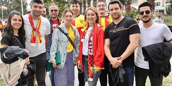 Başkan Mutlu Göztepe’nin Süper Lig coşkusuna ortak oldu