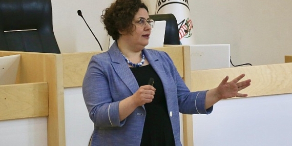 Burhaniye Belediyesi, personellerine Kişisel Verilerin Korunması Kanunu (KVKK) ile ilgili bir eğitim programı düzenledi