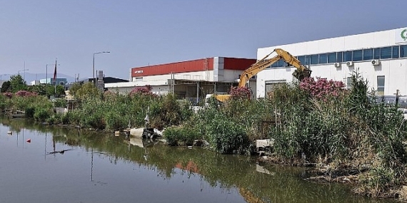 Çiğli Belediyesi’nden Kaçak Barınak ve İskeleye Sıfır Taviz