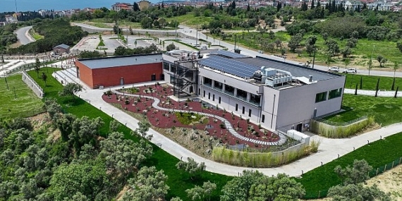 Darıca Kütüphanesi gençlere en güzel hediye