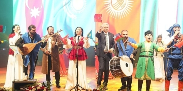 ege-universitesi-akmde-uluslararasi-turan-film-festivali-odul-toreni-duzenlendi.jpg