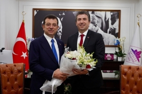 ekrem-imamoglu-catalca-belediye-baskani-erhan-guzele-tebrik-ziyaretinde-bulundu.jpg