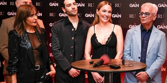 GAİN’in heyecanla beklenen yeni dizisi ‘RU’ya görkemli gala…