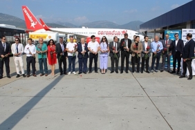 gazipasa-alanya-havalimani-corendonun-ilk-bruksel-ucusunu-karsiladi.jpg