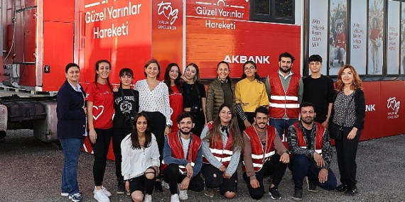 Gençlerin Her Adımında Akbank Yanlarında