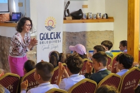 golcuk-belediyesi-yali-evlerinde-duzenledigi-etkinlik-ile-cocuklara-cevre-koruma-ve-geri-donusum-bilinci-asiladi.jpg