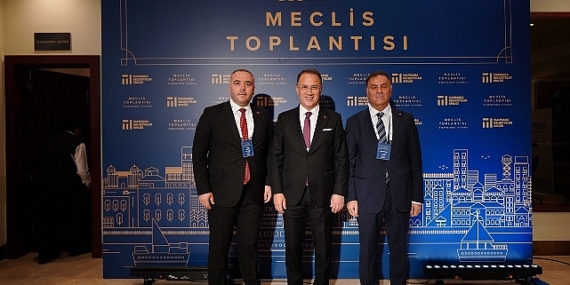 İstanbul Büyükşehir Belediyesi ev sahipliğinde düzenlenen Marmara Belediye Birliği Meclis Toplantısı Beylikdüzü Belediye Başkanı Mehmet Murat Çalık, oy birliğiyle Plan ve Bütçe Komisyonu’na seçildi