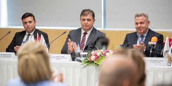 İzmir Büyükşehir Belediye Başkanı Dr. Cemil Tugay 83. Dünya SKAL Kongresi’nin tanıtım toplantısında konuştu İzmir turizmde sıçrama yaşaması gereken bir dönemde