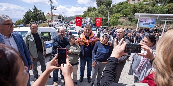 Kayadibi köylülerine Başkan Tugay'dan Hıdırellez sürprizi