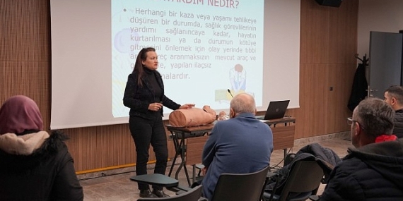Kocaeli Büyükşehir’den sürücülere hizmet kalitesi eğitimi