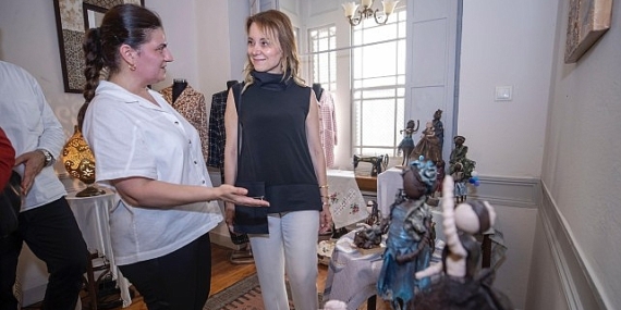 Konak’ın semt merkezlerinden el emeği sergi