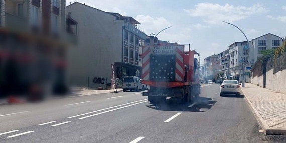 Körfez Mevlana Caddesi’nde yol çizgileri de tamam