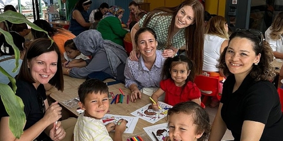 Minik öğrencilerden “Anneler günü” etkinliği