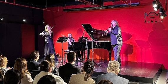 Müzik Enstrümanları Müzesi'nde “Contrasts" konseri