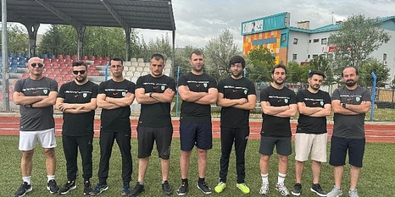 Nilüfer Belediyesi GESK ligi lider bitirdi