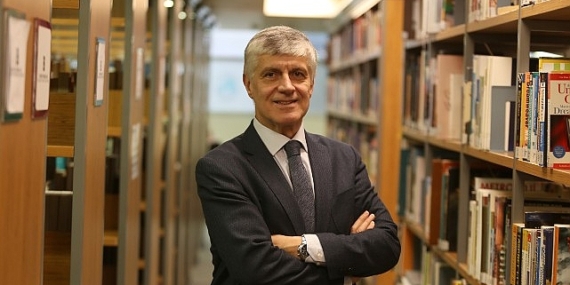 Prof. Dr. Tayfun Uzbay: “Ezbere birtakım kokteyllerin kullanılması ölümle dahi sonuçlanabilecek sağlık sorunlarına yol açabilir”