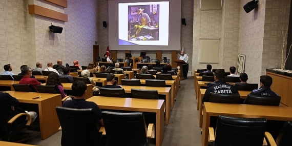 Selçuklu Belediyesi tarafından belediye personeline enerji verimliliği farkındalığı oluşturmak adına “Enerji Verimliliği ve Enerjinin Verimli Kullanımı” konularında eğitim verildi