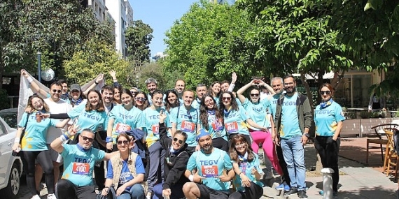 TEGV’in Maraton İzmir’de yürüttüğü kampanyayla 188 çocuk nitelikli eğitim desteğiyle buluştu