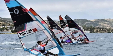 turkiye-windsurf-ligi-sampiyonasi-1-etap-foca-wind-fast-yarislari-2-5-mayis-tarihlerinde-gerceklestirildi.jpg