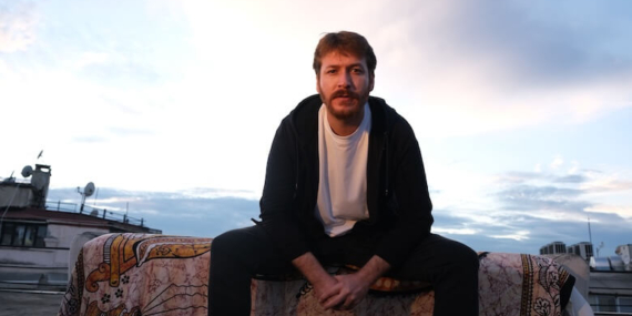 Mert Özcan İlk EP Çalışması “Soru İşareti” İle Karşınızda!