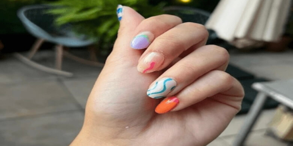 Evde Jel Tırnak Uygulamasının Püf Noktaları ve Detaylı Rehberi