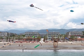 Xo Cape Arnna Dünyaca Ünlü Uçurtma Sanatçısı Zahit Mungan'ı ''Rüzgarın Peşinde'' Etkinliğinde Ağırlıyor